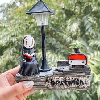 Lonley Spirit Street Lamp : Ver A