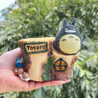 Forest Spirit Pen Stand : Ver A
